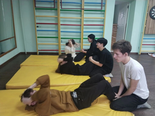 Готов к труду и обороне! - ГБПОУ РО ПУ № 69