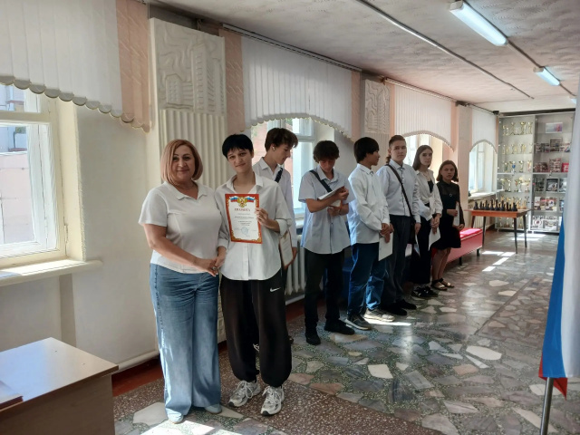 Торжественная итоговая линейка 1 курс - ГБПОУ РО ПУ № 69