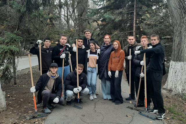 Субботник - ГБПОУ РО ПУ № 69